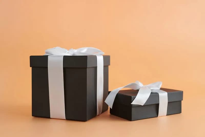 Housewarming Gift Box